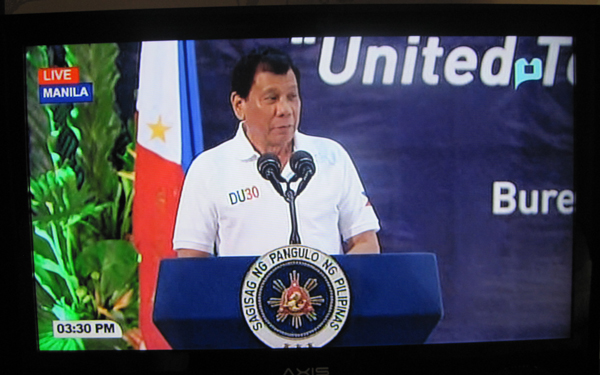 フィリピンのテレビ放送・ドゥテルテ大統領